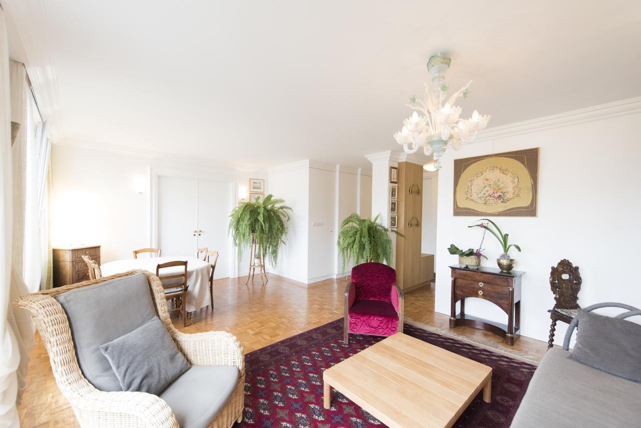 Veeve - Apartment Near Pont De Grenelle Paris Luaran gambar